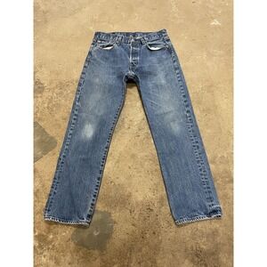 Levis 501 Jeans Mens 32x28 Medium Wash Blue Straight Leg Button Fly Distressed